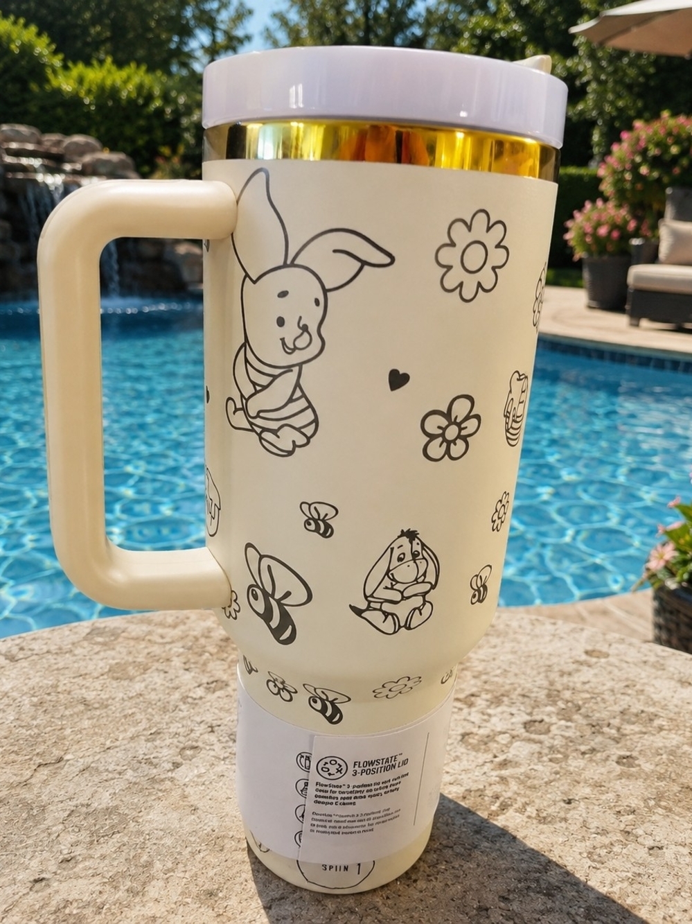 Stanley x Winnie The Pooh Etched 40oz Quencher Tumbler With LMTD edition Straw - Picture 2 of 2